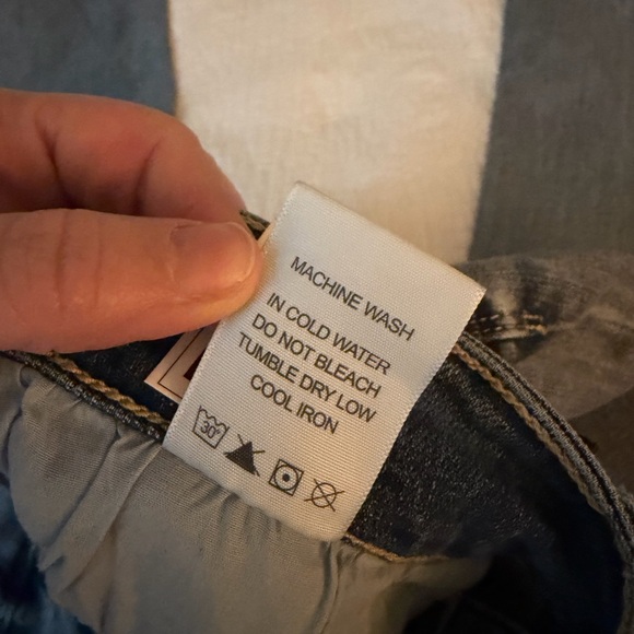 NWT Judy Blue Light Wash boot cut Jeans 16W - Picture 10 of 14